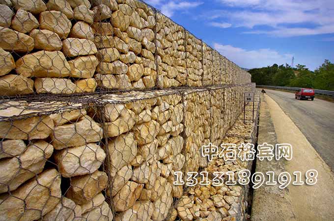 鍍鋅格賓網(wǎng)擋墻 鍍鋅格賓網(wǎng)擋墻